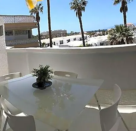 Close Americas New Gem Wi Fi Free Playa Honda Hotel